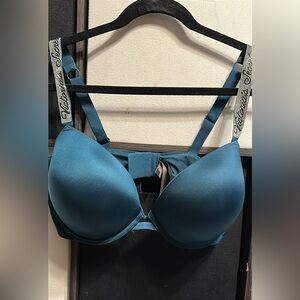 NEVER WORN 38DDD Victoria’s Secret shine strap bombshell push-up